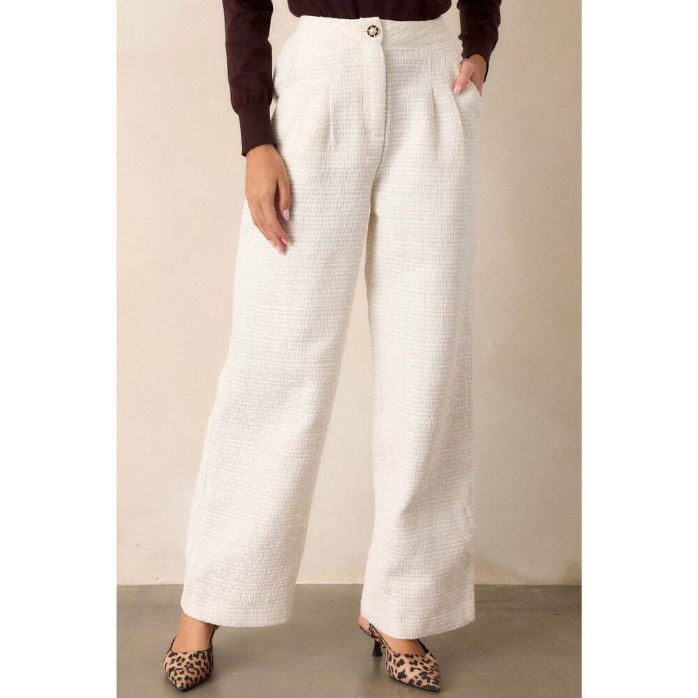 Red Dress Glass Half Full Ivory Tweed Pants Size MM / White